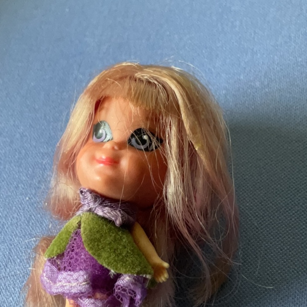 Liddle Kiddle Kola Greta Grape - Picture 2 of 8